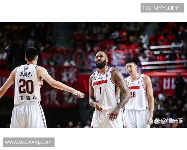 CBA精彩对决上海队与青岛队全场比赛录像回顾与精彩瞬间分析 CBA精彩对决上海队与青岛队全场比赛录像回顾与精彩瞬间分析