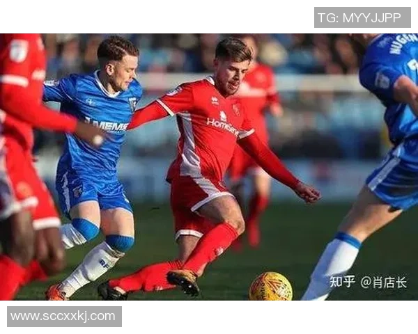 弗赖堡与桑德豪森的激烈对决谁能在这场较量中脱颖而出 弗赖堡与桑德豪森的激烈对决谁能在这场较量中脱颖而出