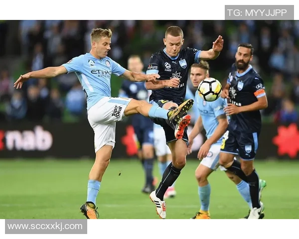 悉尼FC与墨尔本城激战四月一日精彩对决展现足球魅力